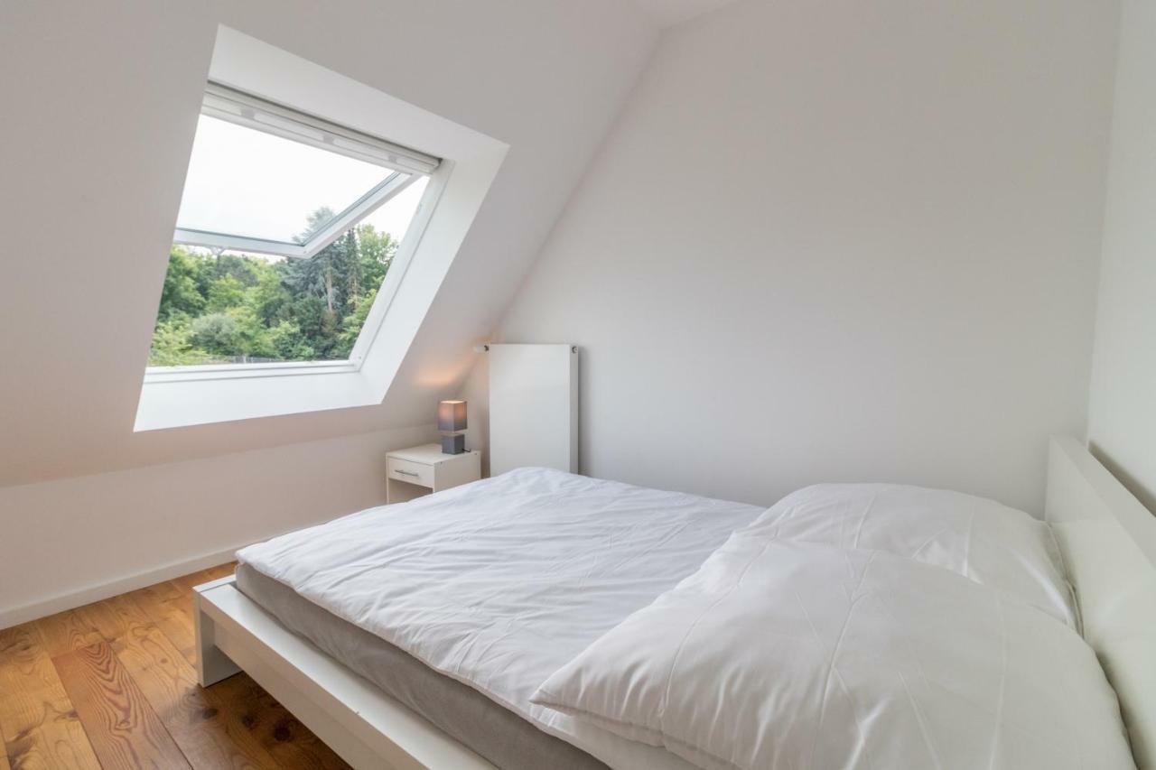 Traumhaus Mit „park“: Landidylle Mitten Im Zentrum